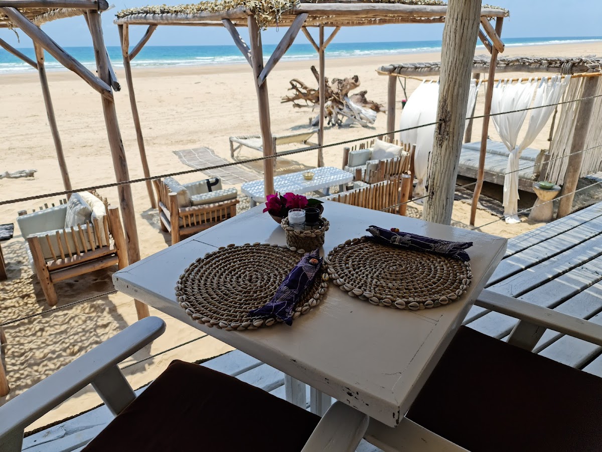 Green Turtle Restaurant In Barra